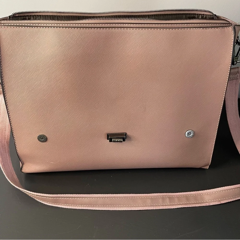Easegave Blush Pink Leather Satchel